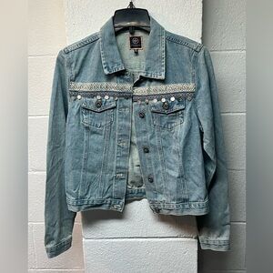 Boom Boom Jeans Denim Jacket
Sz Med. 5-Button Front 2 Pocket.